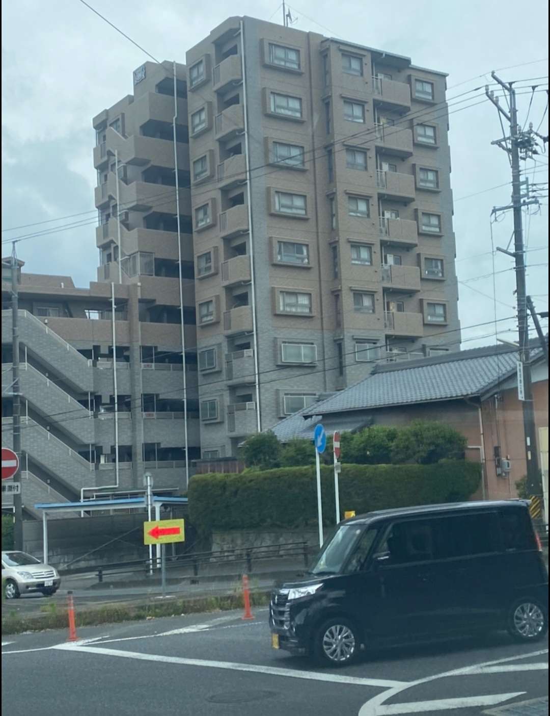 愛知県豊田市 分譲マンションのカビ取り・カビ対策