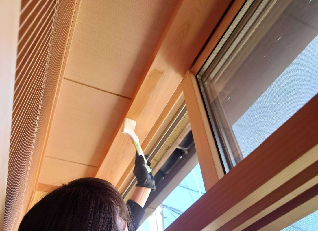 欄間窓付近のカビ取り