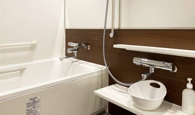 マンションのユニットバスに潜むカビトラブルの真実と対策のポイント