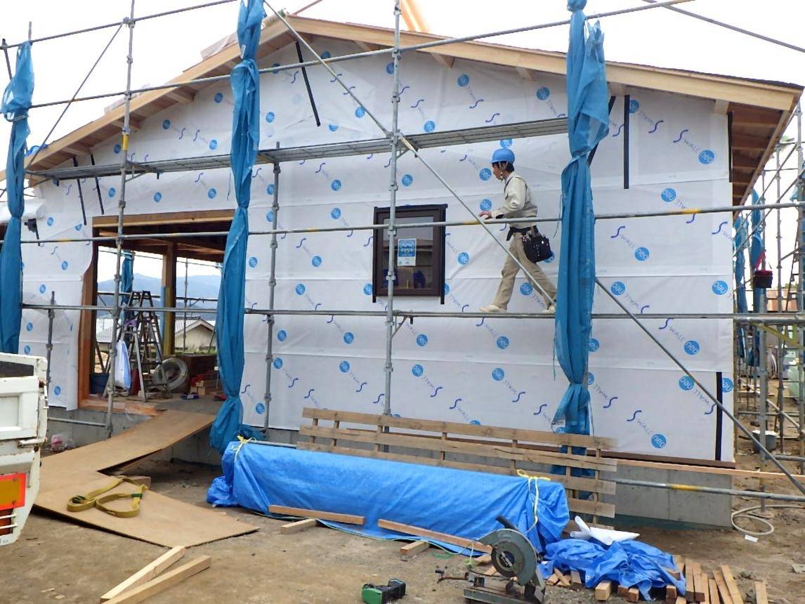 上棟・躯体工事中の雨濡れ放置が招くカビ被害の実態｜乾燥不足が引き起こす住宅トラブルと対策【MIST工法®カビバスターズ】