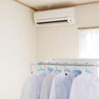 部屋がカビ臭い原因は“見えない湿気”かも|生活臭調査で2位のカビ・雑菌臭を、真菌検査×含水率×壁内ファイバースコープ調査×負圧測定で特定し、全国加盟店で根本改善するMIST工法®カビバスターズ本部