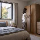 暖房を使い始める前に|家具裏・北側の部屋のカビ点検