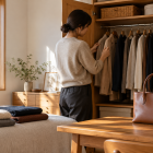 衣替えで見つけたカビ｜服・バッグと収納の対処法